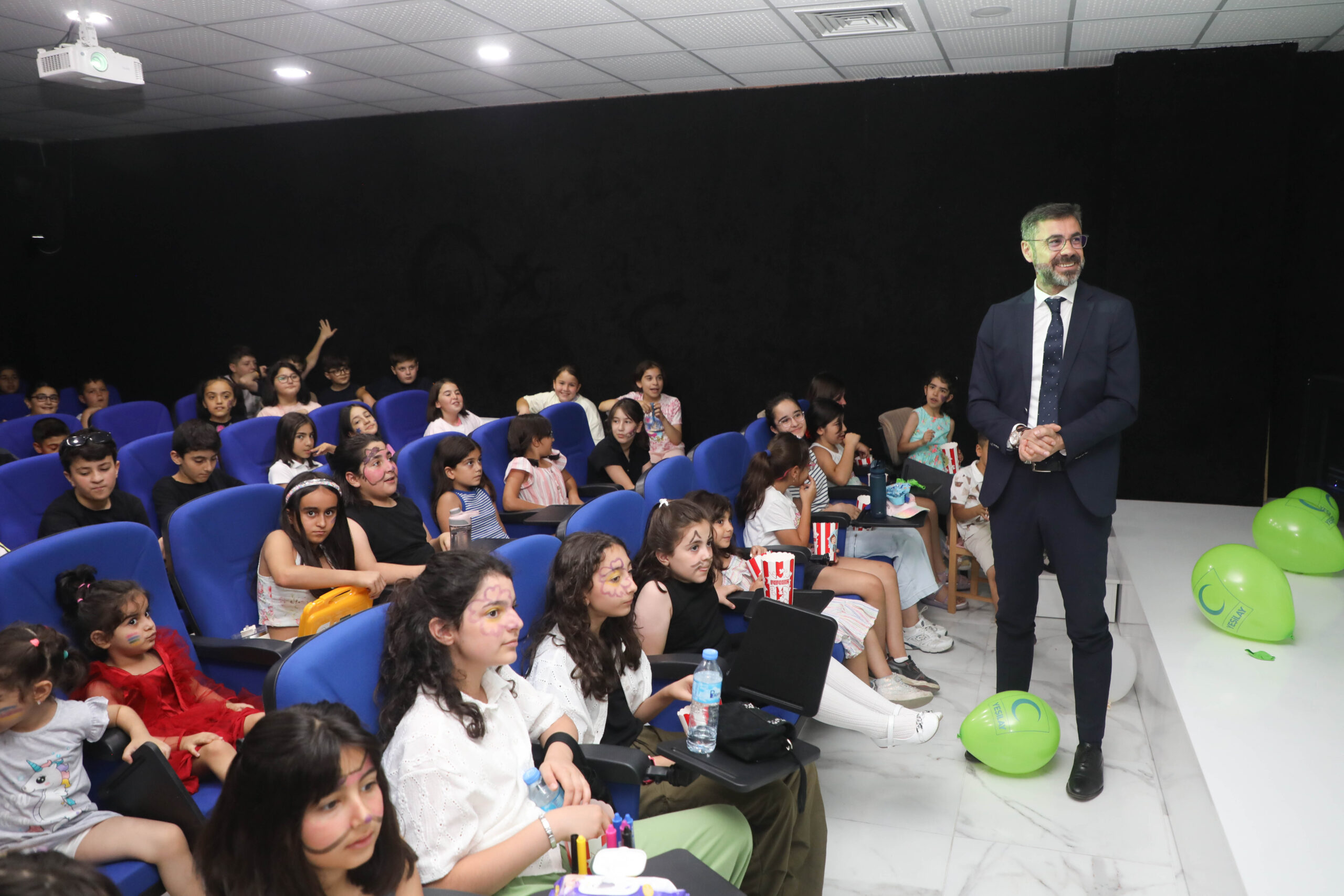 Kadın Yaşam Merkezi’nde çocuklara özel Yaz Okulu başladı