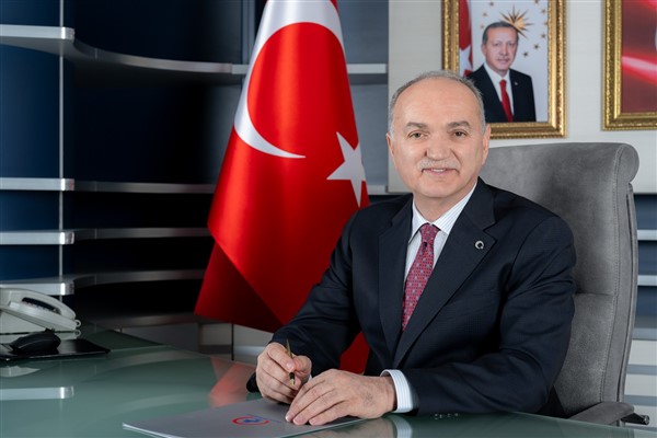 Başkan Özlü’den 24 Temmuz Gazeteciler ve Basın Bayramı mesajı