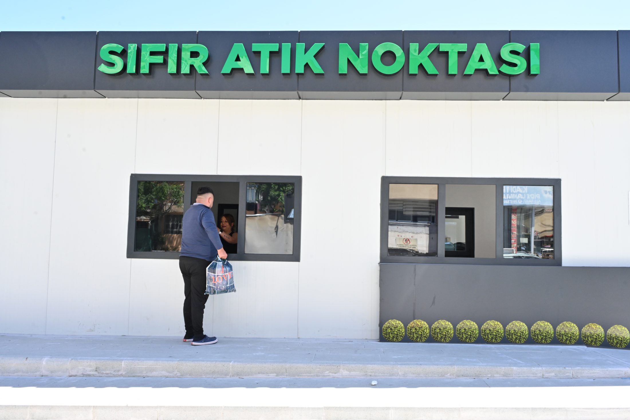 Isparta Belediyesi Sıfır Atık Noktası hizmete girdi