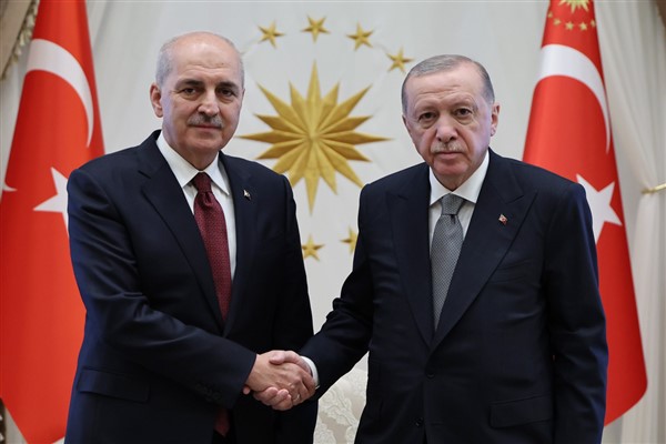 Cumhurbaşkanı Erdoğan, TBMM Başkanı Kurtulmuş’u kabul etti