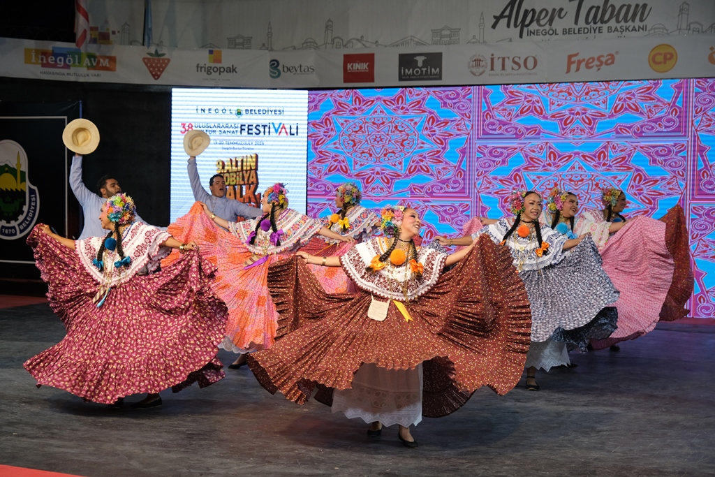 38. Uluslararası Kültür Sanat Festivali’nde dördüncü gün geride kaldı