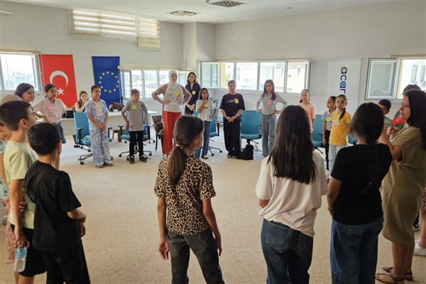 İzmir’de Çocuk Danışma Kurulu 1. Çalıştayı düzenlendi