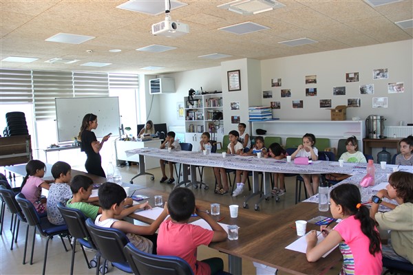 Muğla Büyükşehir Belediyesi,  çocuklar için yaz atölyeleri düzenliyor
