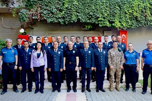 Mardin Emniyetinde terfi ve veda töreni düzenlendi