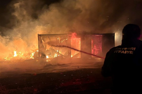 Kayseri Büyükşehir İtfaiyesi, haziran ayında 977 olaya müdahale etti