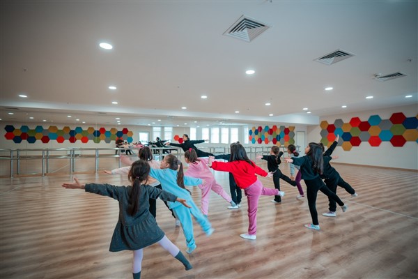 İBB’den ücretsiz sanat eğitimleri