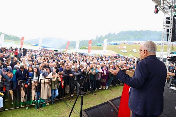 Uluvahta Yayla Şenliği’nde Başkan Güler vatandaşlarla buluştu