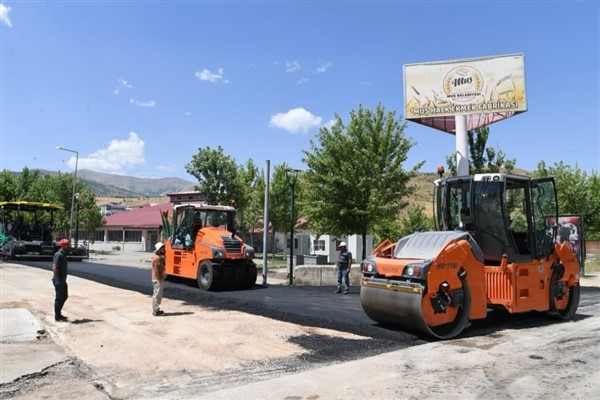 Muş Belediyesi, Lale Vadisi Parkı yolunu yeniliyor