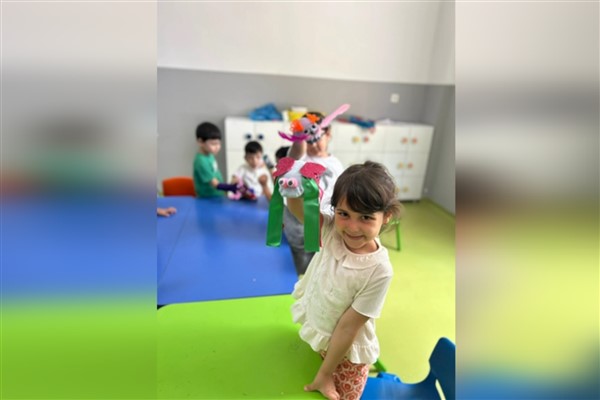 Gemlikli çocuklar, Minik Eller Yaz Okulu’nda doğayı tanıyor