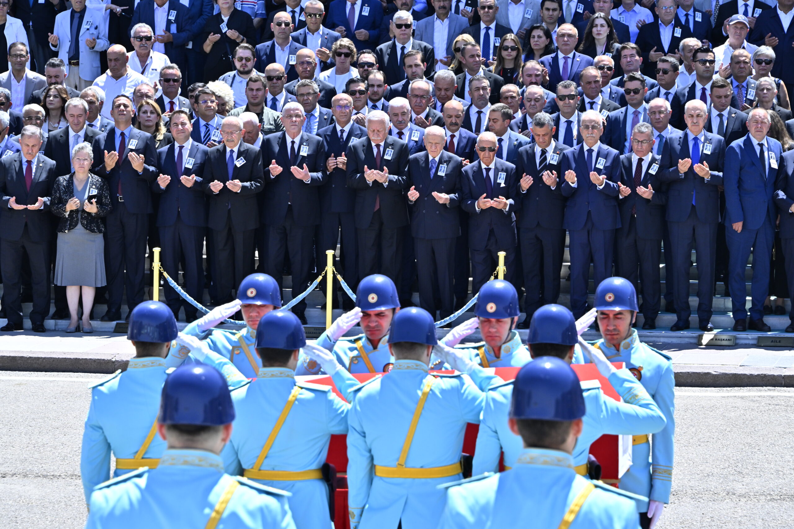 Dervişoğlu, Altan Öymen’in cenaze törenine katıldı