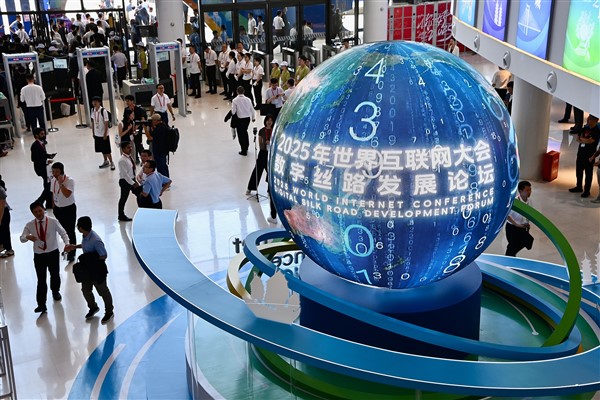 Dünya İnternet Konferansı kapsamında Dijital İpek Yolu Forumu başladı