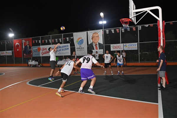 Kumluca’da 3×3 Sokak Basketbolu Turnuvası başladı