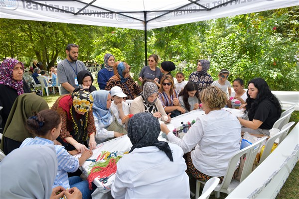 Esenyurt Belediyesi’nden kadınlara ve çocuklara özel piknik etkinliği