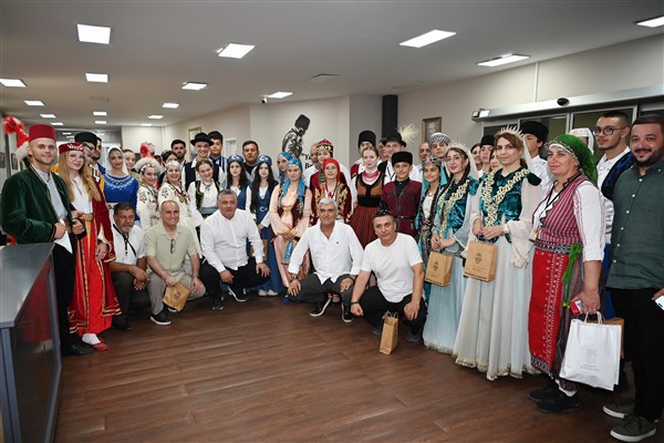 YAFEM’in Türk dünyası temsilcileri Yalova Belediyesi’nde ağırlandı