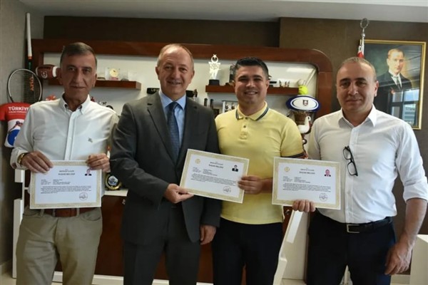 Gençlik ve Spor İl Müdürlüğü personeline başarı belgesi