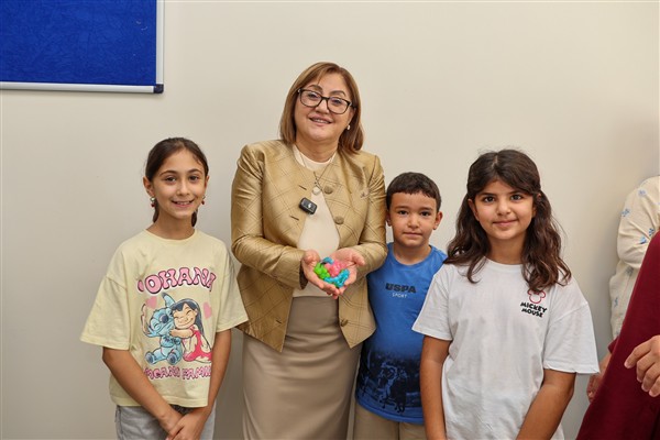 Başkan Şahin’den yaz okullarından faydalanan çocuklara ziyaret