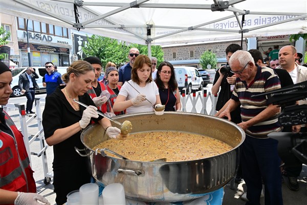 Ferdi Zeyrek, vefatının 40’ıncı gününde anıldı