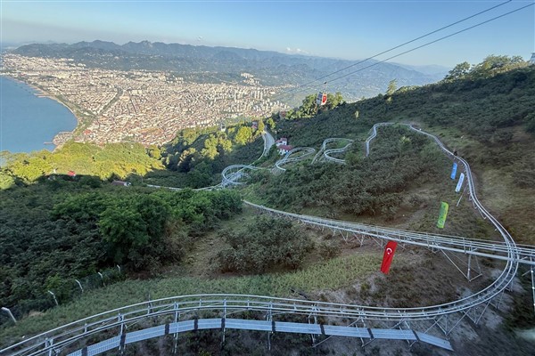 Ordu Dağ Kızağı ve Sosyal Tesisleri açıldı