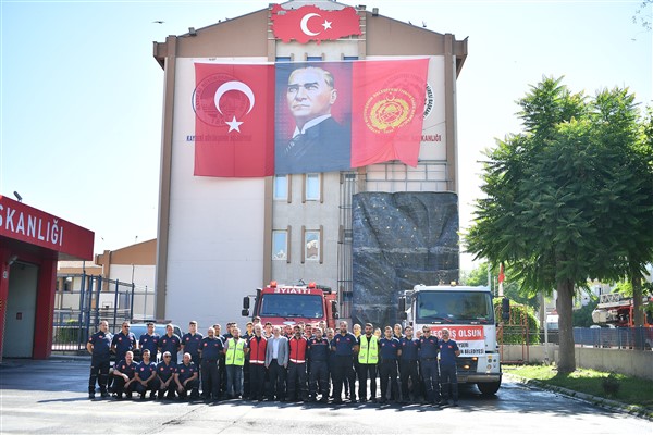 Kayseri Büyükşehir Belediyesi İtfaiye Daire Başkanlığı ekipleri, Manisa ve İzmir’den döndü