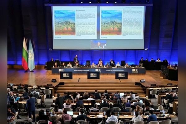 Dünya Mirası Listesi’nde yer alan Xixia İmparatorluk Mezarları