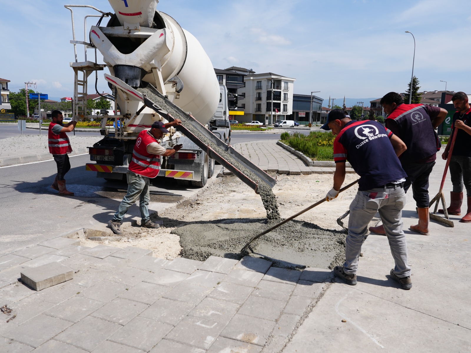 Ulaşım sorunu yaşanan bölgelerde 7 kilometre yeni yol açıldı