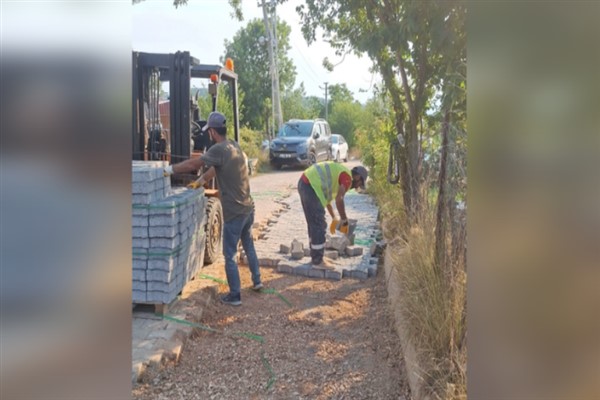İzmit Belediyesi, 5 mahallede parke ve kaldırımları yeniledi