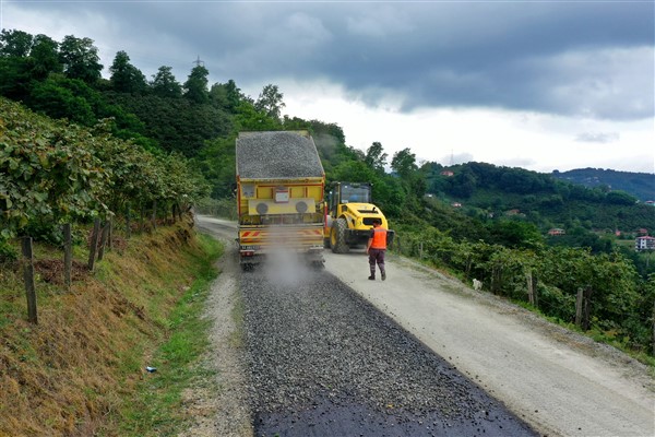 Tepecik Mahallesi’ne asfalt çalışması