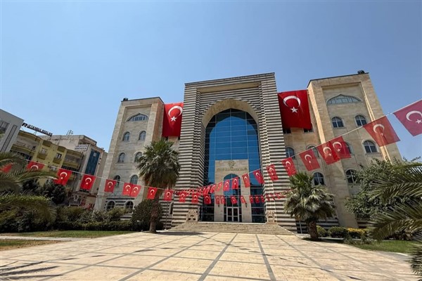 Şırnak Valiliği: Ay yıldızlı bayrağımız, huzurun ve birliğin nişanesi oldu