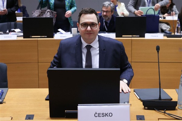 Lipavsky: Ukrayna Avrupa’ya aittir ve desteğimiz halkınadır