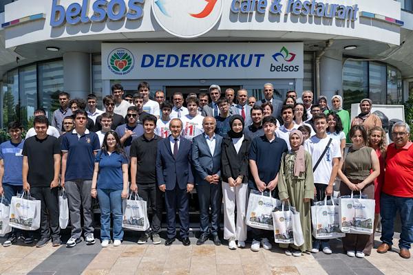 Malatya’da YKS ve LGS’de dereceye giren öğrenciler onur yemeğinde buluştu