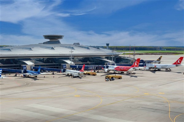 Vnukova Havalimanı: Türkiye’den bagajsız gelen yolcular bagajlarını almaya başlayabilir