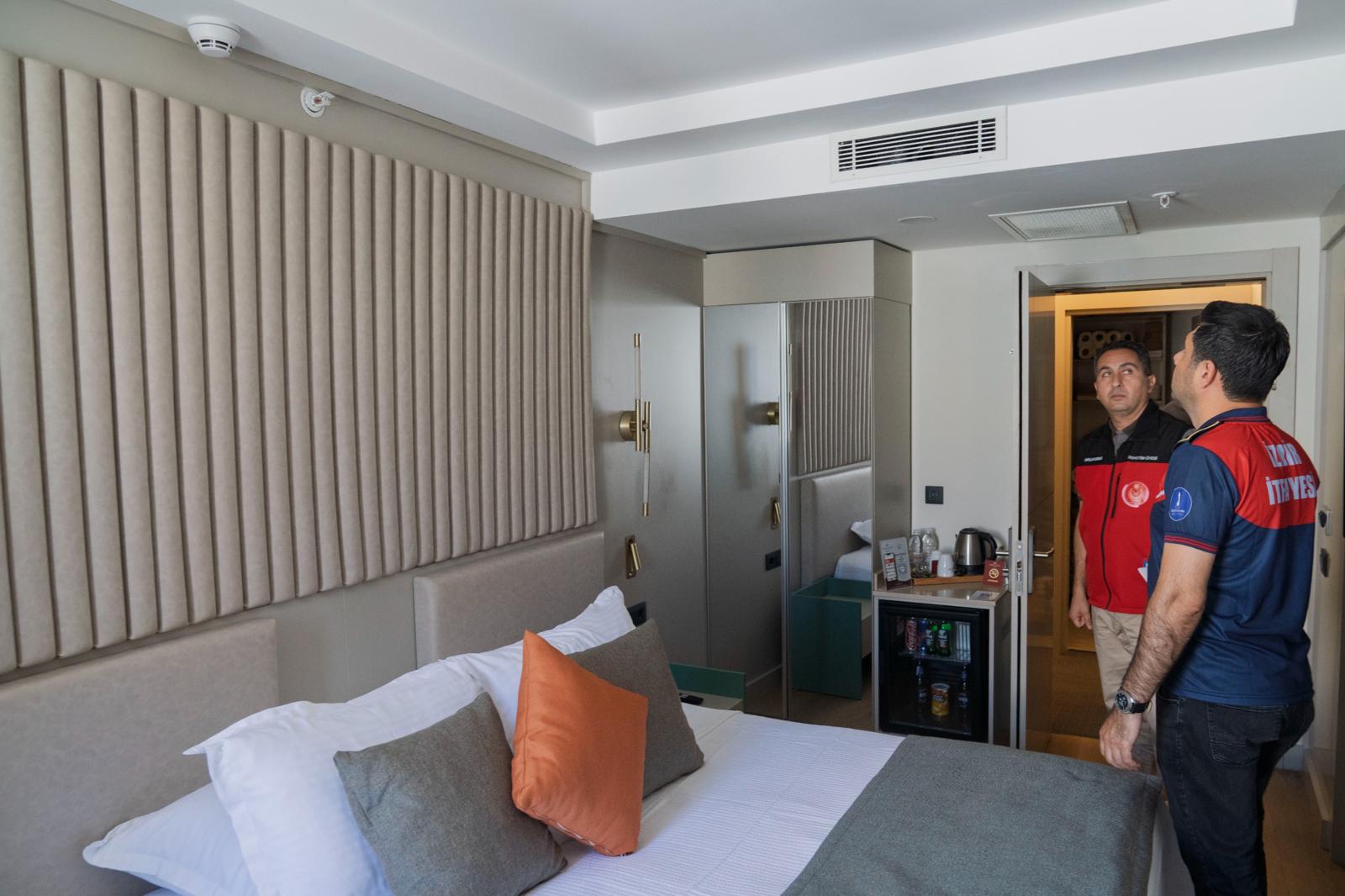 İzmir Büyükşehir Belediyesi’nden toplumsal alanlarda denetim