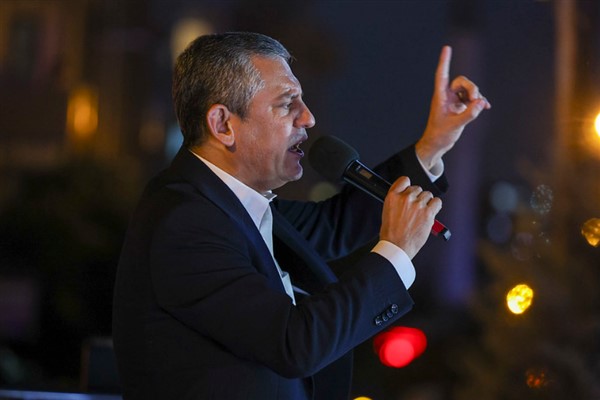 CHP Genel Başkanı Özel, Antalya’da vatandaşlara seslendi