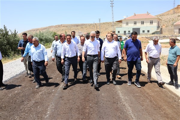 Karaman Valisi Çiçekli, Divle köyünce incelemeler yaptı