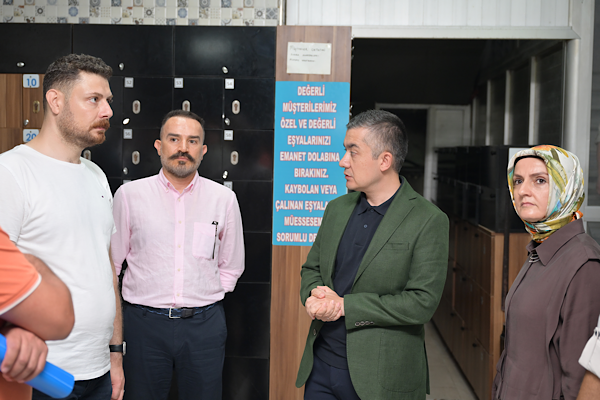 Aksoy, kadınlara özel hamam projesini yerinde inceledi