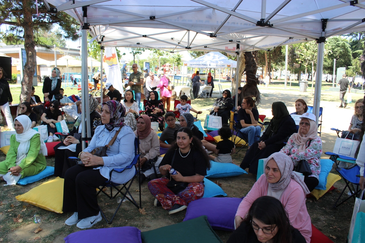 Zeytinburnu’nda Bilim Kafe etkinlikleri