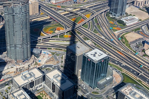 Küresel ticarette “yeni düzen” Ortadoğu’ya fırsatlar sunuyor