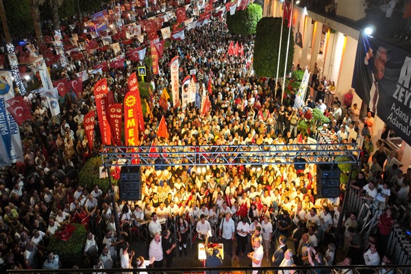 Adana’da Zeydan Karalar’a destek mitingi