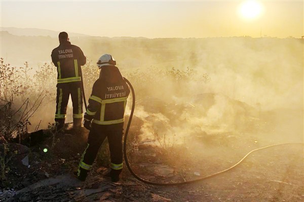 Yalova İtfaiyesi, 15 günde 55 farklı yangın olayına müdahale etti