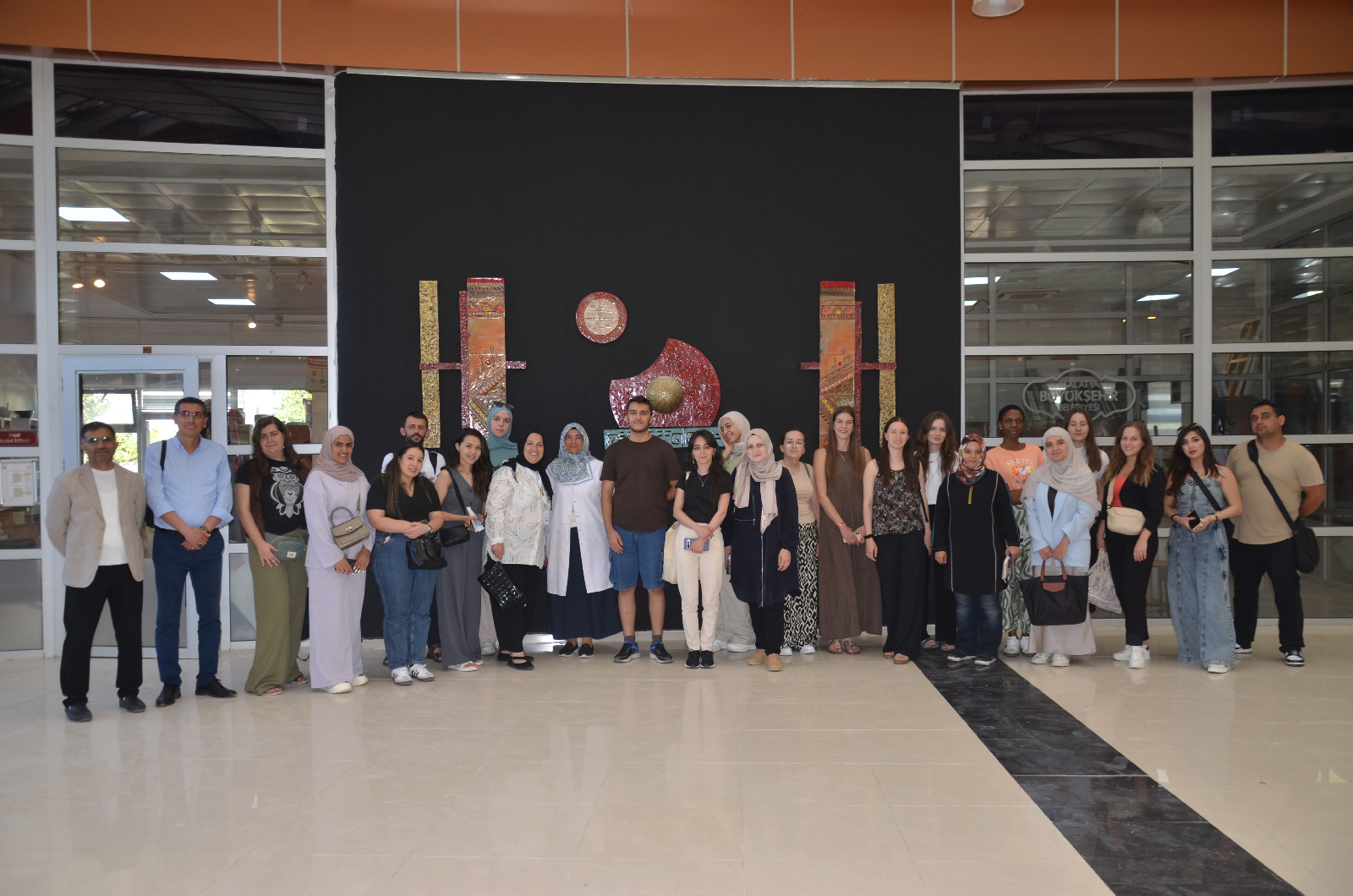 “Yaz Okulu” kapsamında 15 ülkeden Malatya’ya ziyaretçi geldi