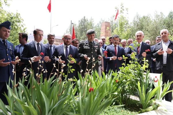 Muş’ta 15 Temmuz şehitleri anıldı