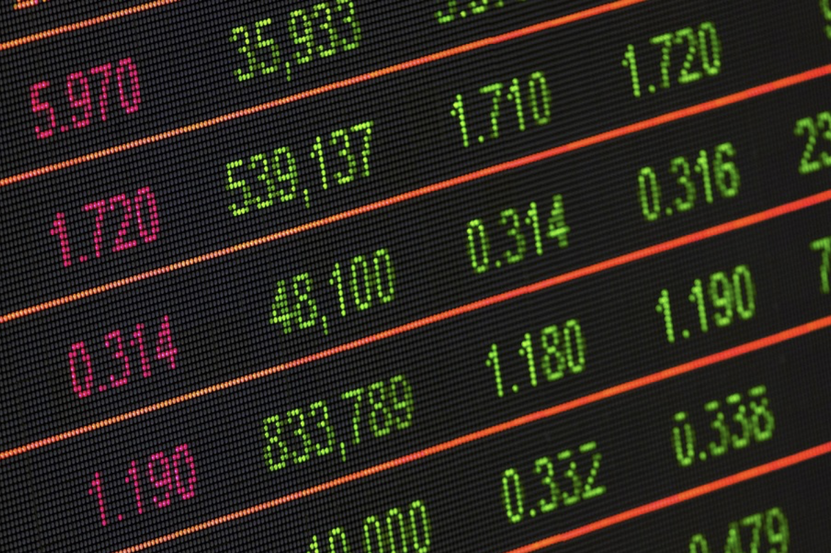 Halk Yatırım: BIST 30 Endeksi yüzde 0.99 yükseliş gösterdi