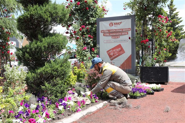 Keçiören’de peyzaj çalışmaları devam ediyor