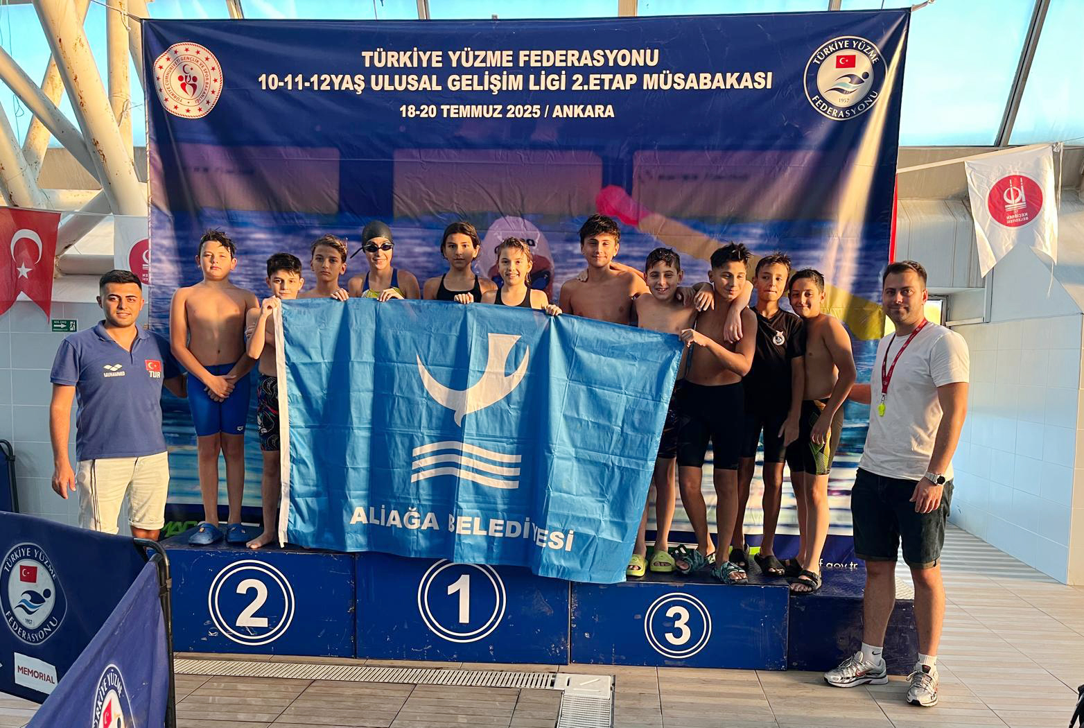 Aliağalı yüzücüler finalleri başarıyla tamamladı