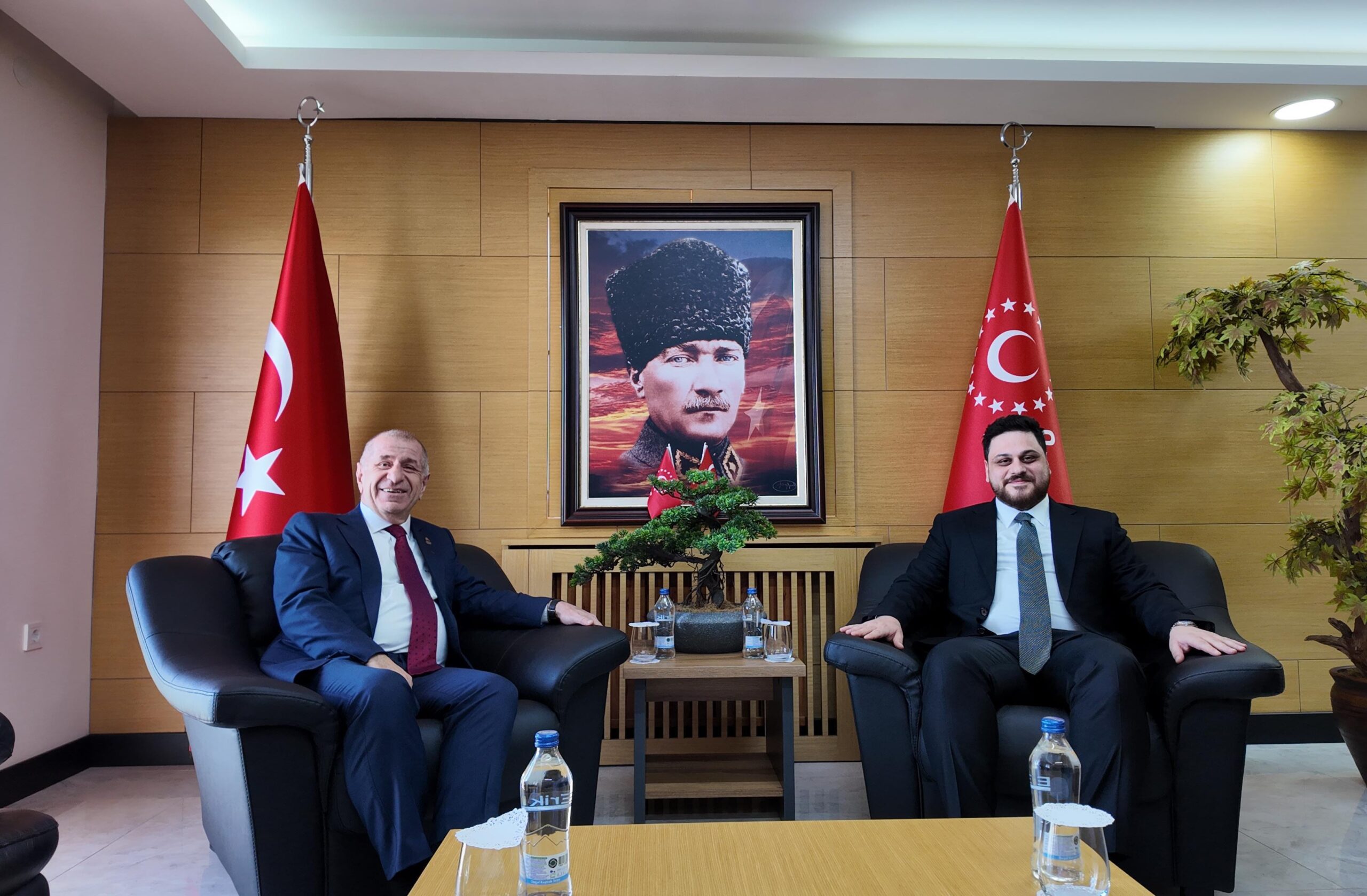 Zafer Partisi Genel Başkanı Özdağ’dan Bağımsız Türkiye Partisi Genel Başkanı Baş’a ziyaret