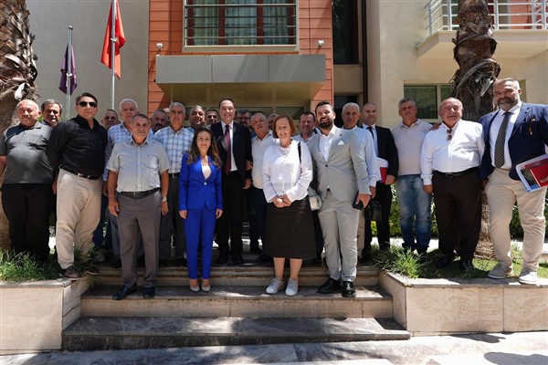 Başkan Dutlulu, Şehzadeler’de muhtarlarla bir araya geldi