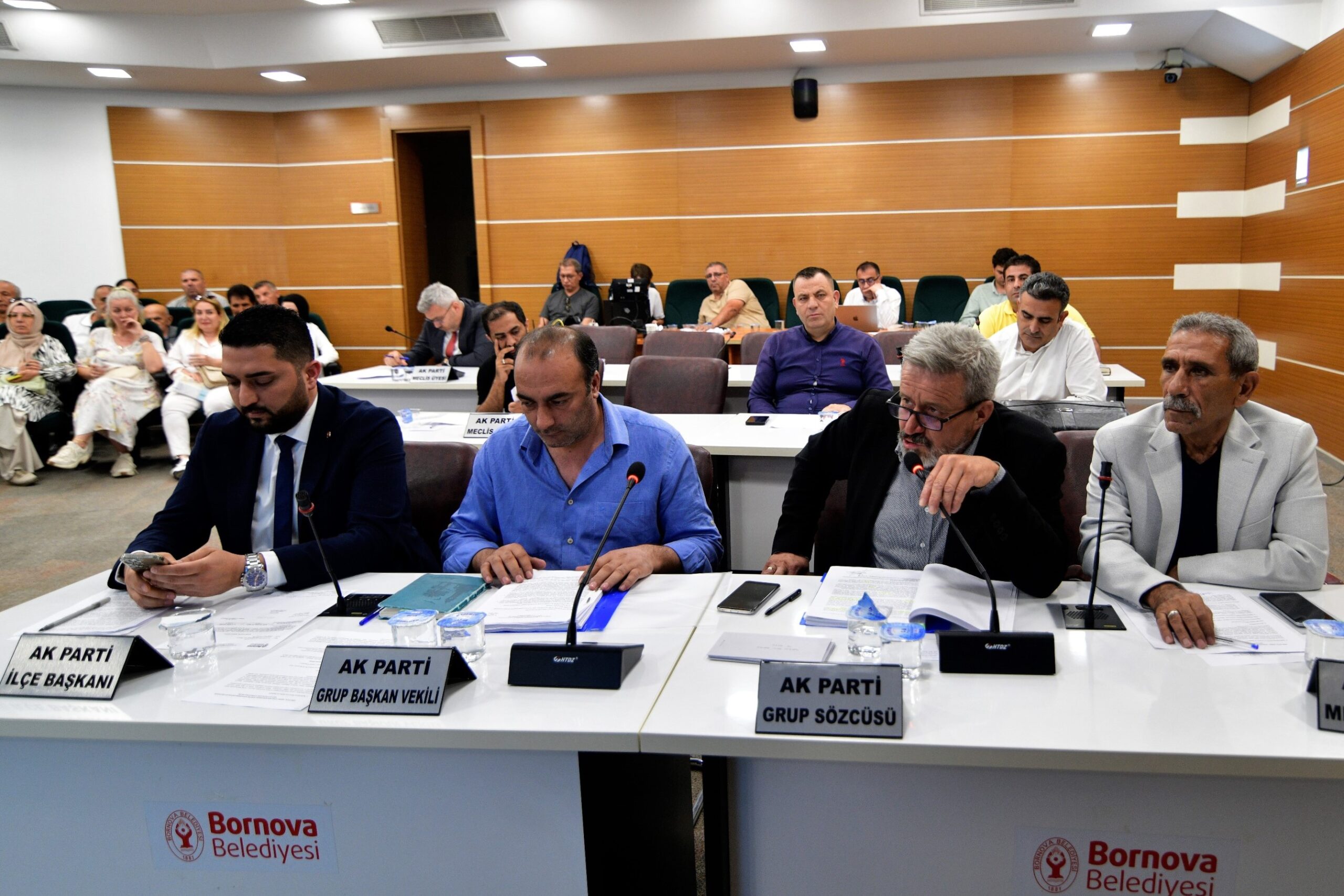 Bornova’da uluslararası prestijli yarışmalara başvuruları oy birliğiyle kabul edildi