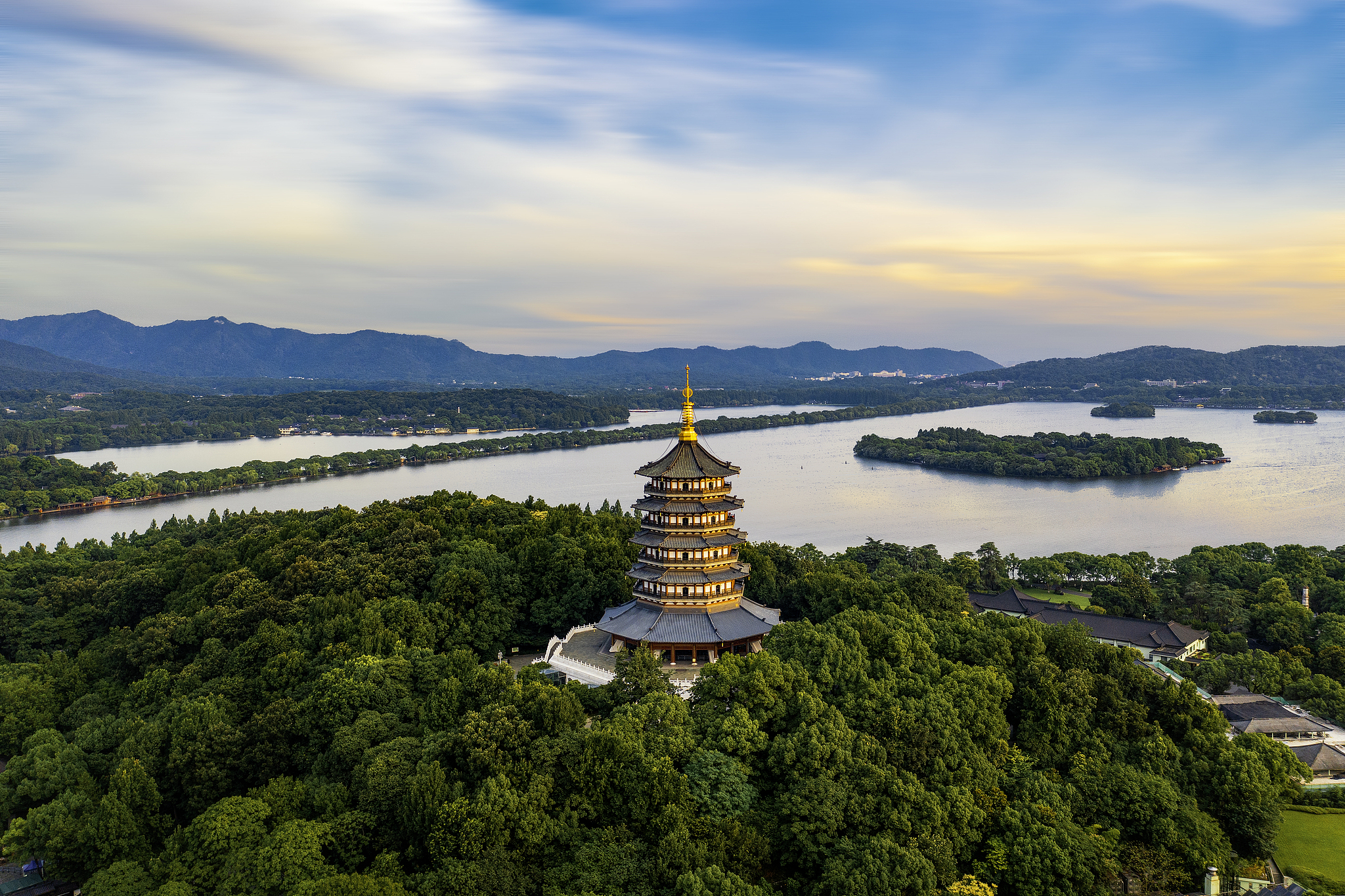 Hangzhou’da 2025 Yeni Düşüncenin Kaynağı Forumu düzenlendi