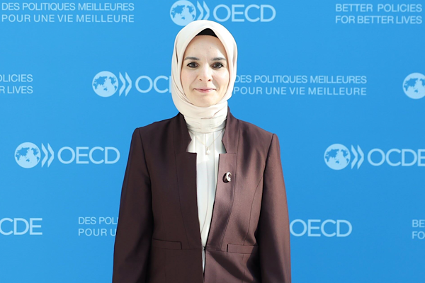 Bakan Göktaş, Muş’ta şehit aileleriyle bir araya geldi