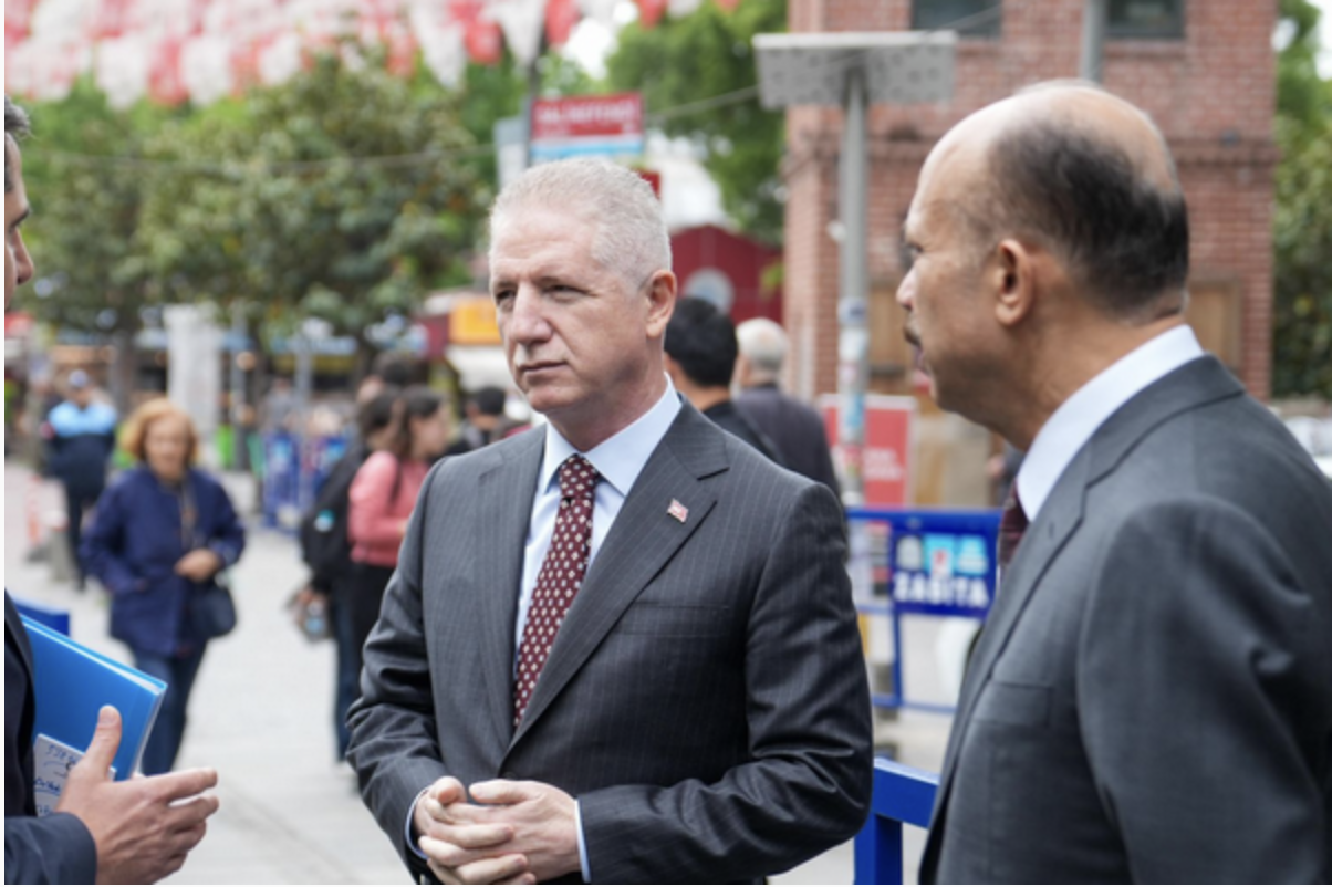 Vali  Gül, 15 Temmuz Şehitler Anıtı’nda anma törenine katıldı